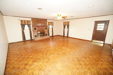 ONE-LEVEL LIVING IN ROLLING ACRES on Morristown Golf and Country Club in Tennessee - for sale on GolfHomes.com, golf home, golf lot