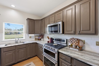 Welcome to the golf community of Legend Oaks! This beautifully on Legend Oaks Plantation Golf Club in South Carolina - for sale on GolfHomes.com, golf home, golf lot