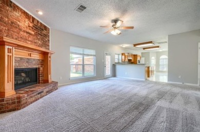 Welcome to this spacious home, ready to welcome new owners. The on Firewheel Golf Park in Texas - for sale on GolfHomes.com, golf home, golf lot