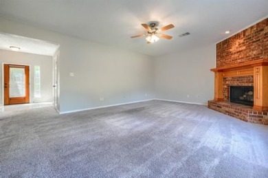 Welcome to this spacious home, ready to welcome new owners. The on Firewheel Golf Park in Texas - for sale on GolfHomes.com, golf home, golf lot