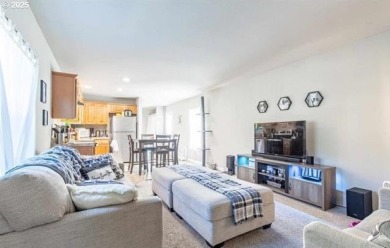 You can live in an outdoor lover's paradise. This property has a on Circle Bar Golf Club in Oregon - for sale on GolfHomes.com, golf home, golf lot
