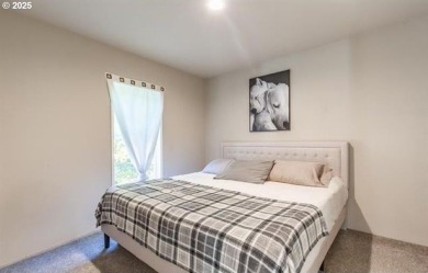 You can live in an outdoor lover's paradise. This property has a on Circle Bar Golf Club in Oregon - for sale on GolfHomes.com, golf home, golf lot