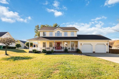 LOCATION!! STUNNING home in Hunting Creek Subdivision, London on London Country Club in Kentucky - for sale on GolfHomes.com, golf home, golf lot