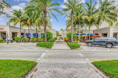 Renovated 3 Bedroom, 2.5 Bath Corner Townhouse w/2 Car Garage in on Abacoa Golf Club in Florida - for sale on GolfHomes.com, golf home, golf lot