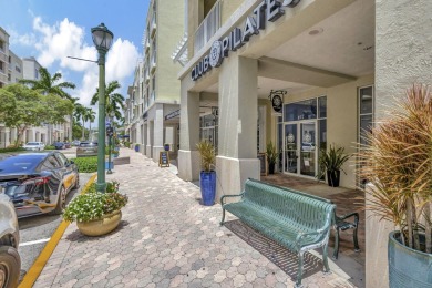 Renovated 3 Bedroom, 2.5 Bath Corner Townhouse w/2 Car Garage in on Abacoa Golf Club in Florida - for sale on GolfHomes.com, golf home, golf lot