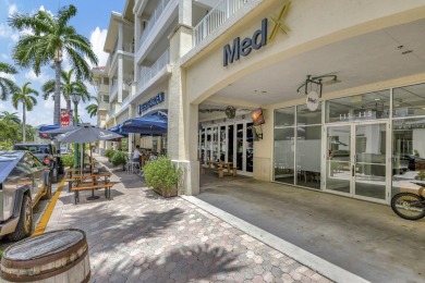Renovated 3 Bedroom, 2.5 Bath Corner Townhouse w/2 Car Garage in on Abacoa Golf Club in Florida - for sale on GolfHomes.com, golf home, golf lot