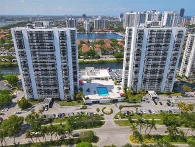 MILLION DOLLAR VIEW! LOCATION LOCATION LOCATION BEAUTIFUL UNIT on Turnberry Isle Resort and Club in Florida - for sale on GolfHomes.com, golf home, golf lot