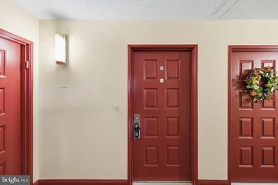 Life is easy in this turn-key 3BR/2FB Leisure World condo! on Leisure World Golf Club in Maryland - for sale on GolfHomes.com, golf home, golf lot