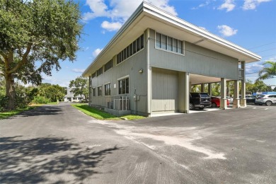 We are proud to represent for sale 1346 S Fort Harrison Avenue on Belleair Country Club in Florida - for sale on GolfHomes.com, golf home, golf lot