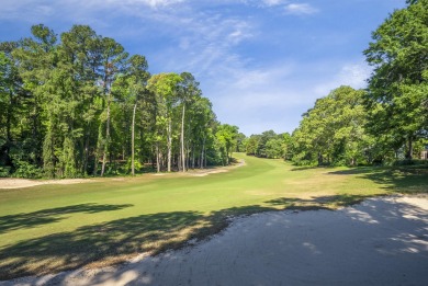 Experience carefree condo living in this beautiful 2bd/2.5ba on Houndslake Country Club in South Carolina - for sale on GolfHomes.com, golf home, golf lot