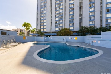 NEW LISTING!! Enjoy lush mountain and golf course views from on Honolulu Country Club in Hawaii - for sale on GolfHomes.com, golf home, golf lot