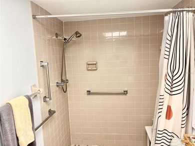 Come visit this Two Bedroom/Two Bath desirable Seven Springs on Seven Springs Golf and Country Club in Florida - for sale on GolfHomes.com, golf home, golf lot