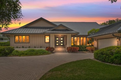 Opportunity Knocks in Mariner Sands Country Club!This spacious 2 on Mariner Sands Country Club in Florida - for sale on GolfHomes.com, golf home, golf lot