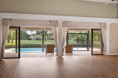 Opportunity Knocks in Mariner Sands Country Club!This spacious 2 on Mariner Sands Country Club in Florida - for sale on GolfHomes.com, golf home, golf lot