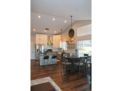 Tastefully updated, move-in ready, easy living home near on Harbor Links Golf Course in Oregon - for sale on GolfHomes.com, golf home, golf lot