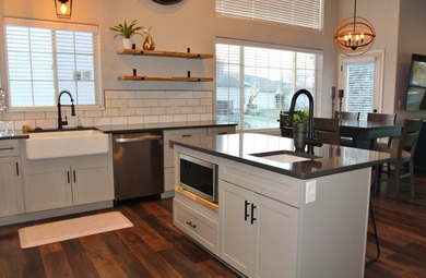 Tastefully updated, move-in ready, easy living home near on Harbor Links Golf Course in Oregon - for sale on GolfHomes.com, golf home, golf lot