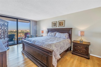 Move-in ready and fully furnished, this spacious 2-bed, 2-bath on Isla Del Sol Yacht and Country Club in Florida - for sale on GolfHomes.com, golf home, golf lot