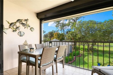 Light and bright describes this reimagined, spacious 2 bedroom/2 on Royal Palm Golf Club in Florida - for sale on GolfHomes.com, golf home, golf lot