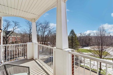 Corner-unit condo overlooking the Elks Golf Course offering on Elks Lodge 590 in Iowa - for sale on GolfHomes.com, golf home, golf lot