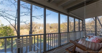 Welcome to this pristine, turnkey move-in-ready home, located in on The Oaks Golf Course in Missouri - for sale on GolfHomes.com, golf home, golf lot