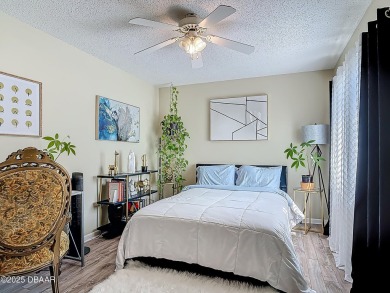 This 3 bedroom 2 bath end corner unit is nestled on the top on Indigo Lakes Golf Club in Florida - for sale on GolfHomes.com, golf home, golf lot