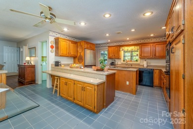 This is the mountain home of your dreams! Discover true mountain on Connestee Falls Golf Club in North Carolina - for sale on GolfHomes.com, golf home, golf lot