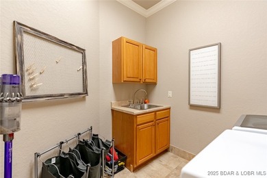 LOOKING FOR CONVENIENT LOCATION, PRIVACY, AND RESORT-STYLE on Osage National Golf Club in Missouri - for sale on GolfHomes.com, golf home, golf lot