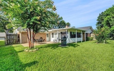This modern and stylish 3 bedroom, 2 bath boasts over 2500 sf of on Emerald Bay Club in Texas - for sale on GolfHomes.com, golf home, golf lot