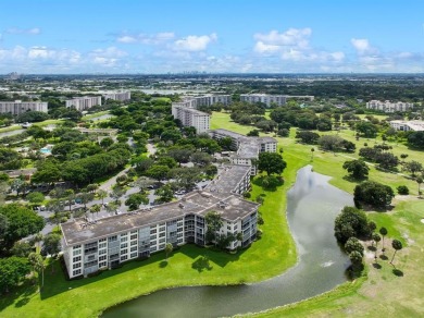 This fully renovated 3/2, 1st flr home offers the perfect blend on Palm-Aire Country Club and Resort - Palms in Florida - for sale on GolfHomes.com, golf home, golf lot
