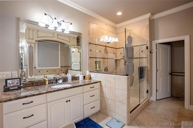 LOOKING FOR CONVENIENT LOCATION, PRIVACY, AND RESORT-STYLE on Osage National Golf Club in Missouri - for sale on GolfHomes.com, golf home, golf lot