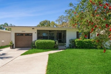Don't miss this adorable 3 bedrooms 2 baths with an office and on Dubsdread Golf Course in Florida - for sale on GolfHomes.com, golf home, golf lot