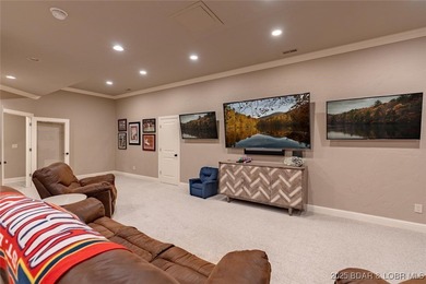 LOOKING FOR CONVENIENT LOCATION, PRIVACY, AND RESORT-STYLE on Osage National Golf Club in Missouri - for sale on GolfHomes.com, golf home, golf lot