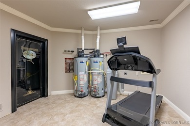 LOOKING FOR CONVENIENT LOCATION, PRIVACY, AND RESORT-STYLE on Osage National Golf Club in Missouri - for sale on GolfHomes.com, golf home, golf lot