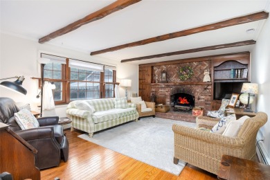 EDGEWATER CHARM IN NASSAU SHORES--THIS ONE'S HARD TO IGNORE! on Peninsula Golf Club in New York - for sale on GolfHomes.com, golf home, golf lot