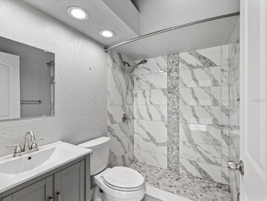 One or more photo(s) has been virtually staged. HUGE PRICE on Summertree Golf Course in Florida - for sale on GolfHomes.com, golf home, golf lot