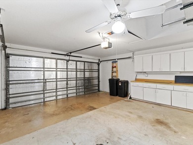 One or more photo(s) has been virtually staged. HUGE PRICE on Summertree Golf Course in Florida - for sale on GolfHomes.com, golf home, golf lot