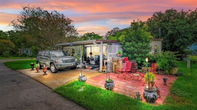 One or more photo(s) has been virtually staged. Welcome to Dora on Country Club of Mount Dora in Florida - for sale on GolfHomes.com, golf home, golf lot