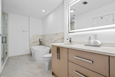 This contemporary townhouse, updated in 2022, effortlessly on Hunters Run Golf and Country Club in Florida - for sale on GolfHomes.com, golf home, golf lot