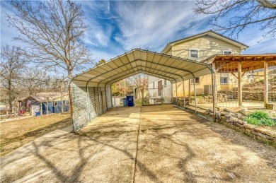 Looking for a weekend getaway or a primary residence close to on Diamond Hills Country Club in Arkansas - for sale on GolfHomes.com, golf home, golf lot