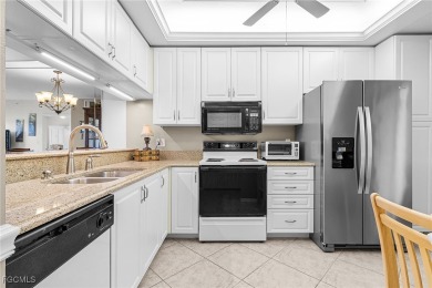 PRICED UNDER AVERAGE MARKET VALUE for a quick sale! CONVENIENT on  in Florida - for sale on GolfHomes.com, golf home, golf lot
