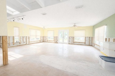 Premier Snell Isle redevelopment opportunity. Set on a generous on The Renaisssance Vinoy Golf Club in Florida - for sale on GolfHomes.com, golf home, golf lot