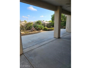 Upgraded single story home in the 55+ Guard Gated Community of on Siena Golf Club in Nevada - for sale on GolfHomes.com, golf home, golf lot