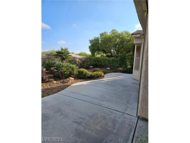 Upgraded single story home in the 55+ Guard Gated Community of on Siena Golf Club in Nevada - for sale on GolfHomes.com, golf home, golf lot