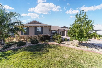 STUNNING TURN-KEY POOL HOME -- MOVE IN WITH JUST YOUR SUITCASE!
 on On Top of the World Golf Course in Florida - for sale on GolfHomes.com, golf home, golf lot