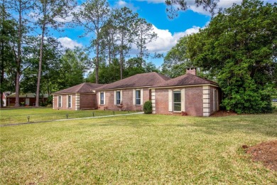 Save THOUSANDS with an assumable 4.25% interest rate loan on on Starke Golf and Country Club in Florida - for sale on GolfHomes.com, golf home, golf lot