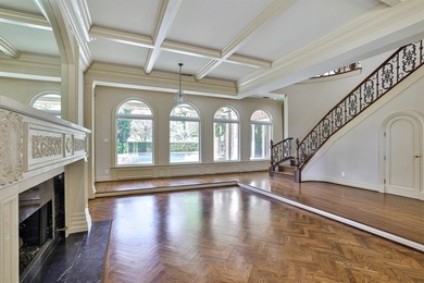 Wonderfully designed home with beautiful trees and lush on Mira Vista Country Club in Texas - for sale on GolfHomes.com, golf home, golf lot