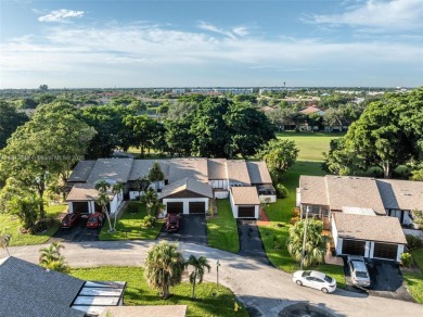 Great villa on the golf course, beautifully updated new kitchen on Colony West Country Club in Florida - for sale on GolfHomes.com, golf home, golf lot