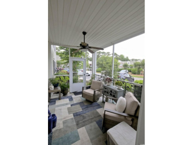 Clean  & bright, this First Floor, End Unit condo is steps away on Wachesaw Plantation East Golf Course in South Carolina - for sale on GolfHomes.com, golf home, golf lot