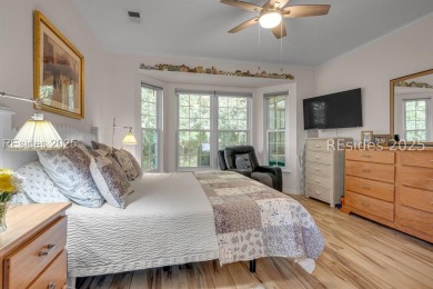 Charming and move-in ready! This immaculate 3BA/2BA (or 2BD + on Hidden Cypress Golf Club in South Carolina - for sale on GolfHomes.com, golf home, golf lot