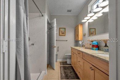Charming and move-in ready! This immaculate 3BA/2BA (or 2BD + on Hidden Cypress Golf Club in South Carolina - for sale on GolfHomes.com, golf home, golf lot